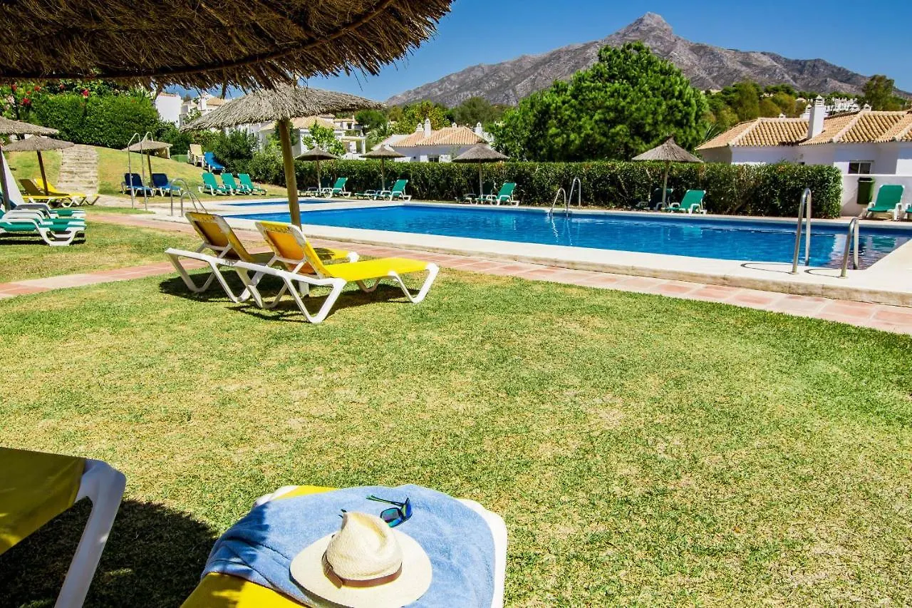 En- Cozy Andalusian Style Townhouse In Marbella Villa Spain